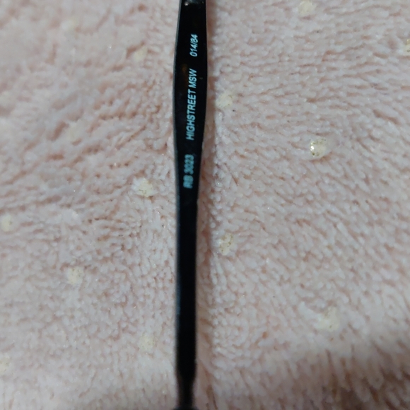 Vintage Ray-Ban sunglasses & new case - Picture 9 of 16